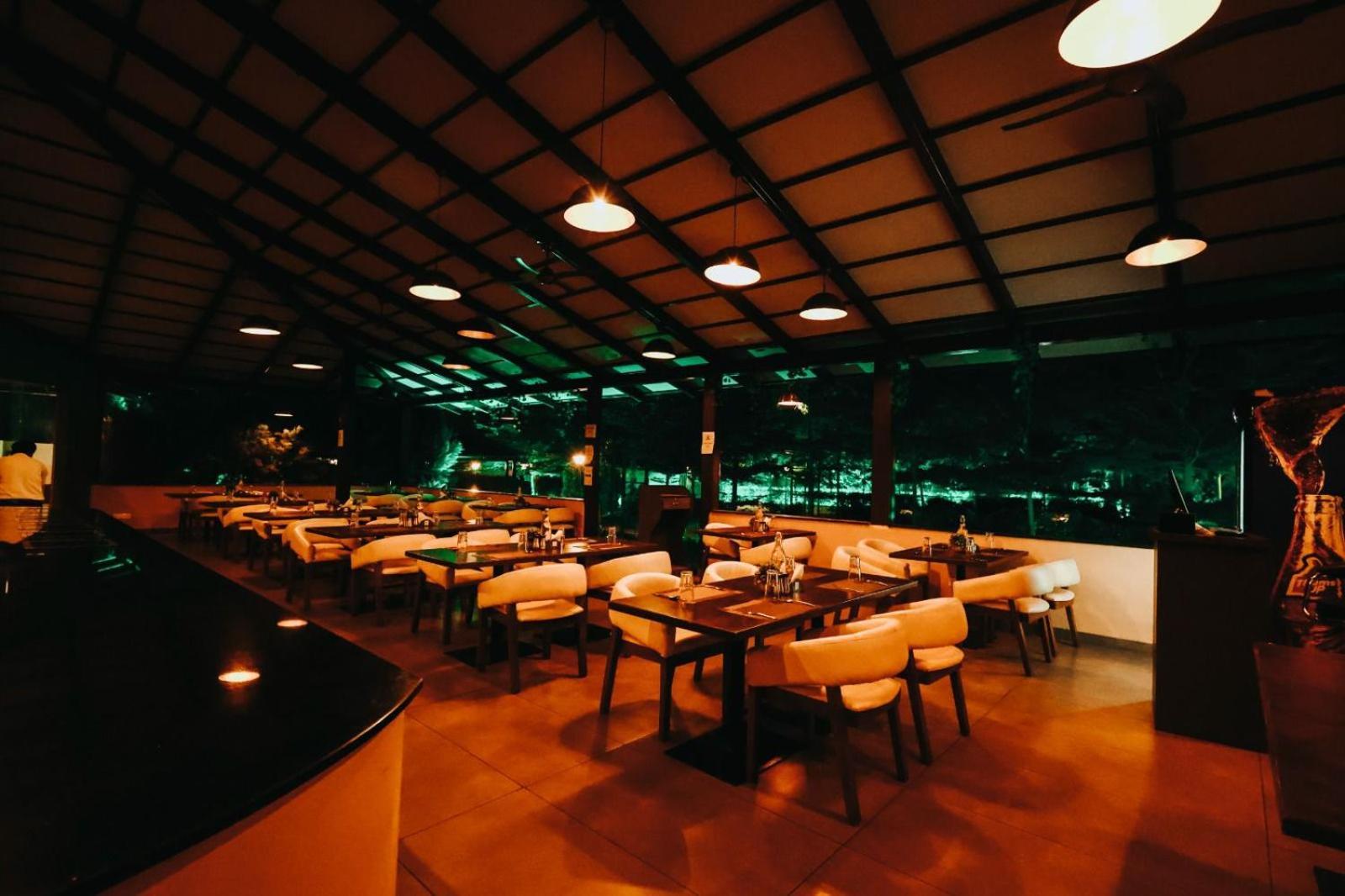 Veerdency Luxury Resort Devanahalli Exteriér fotografie